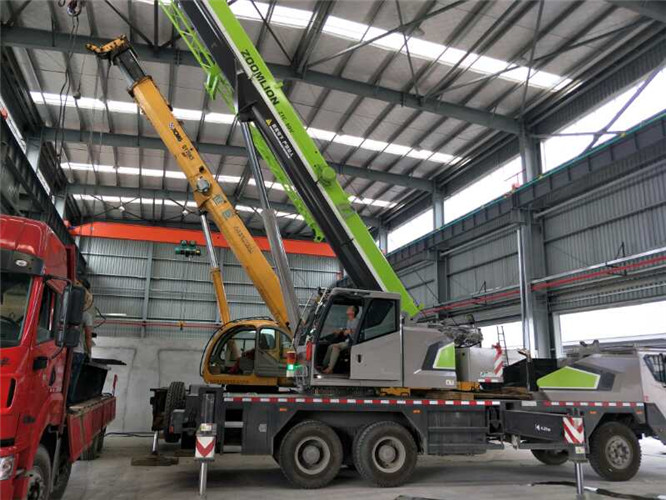 眉山市高空车出租需要注意哪些安全事项？